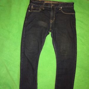 American Eagle men’s jeans